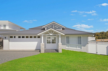 Sandy-shores2 - Lawrence Built